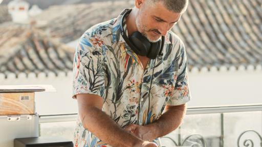 IMG_9855.jpg Dj Cassio Vinyl Vibes