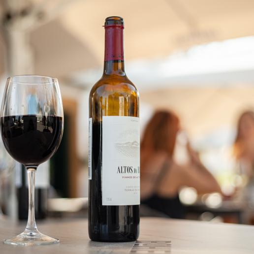 AltosdaBeira_VilaAdentro_Alexandra_Epopeia_Brands™_2021-4.jpg alto